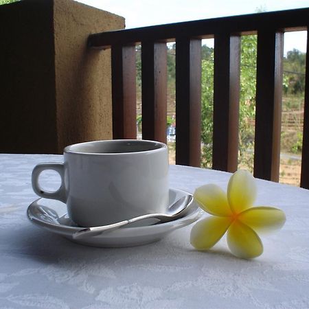 Swaloh Resort & Spa Kalangbret Luaran gambar